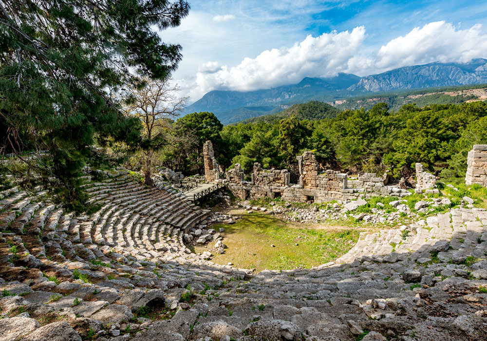 Akdeniz’in önemli ticaret limanı: Phaselis